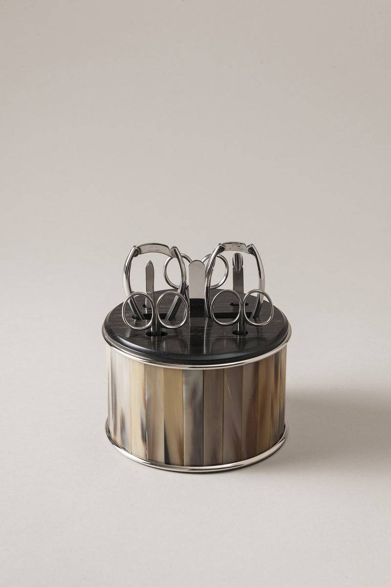 Lorenzi Milano Completo manicure da toilette in Zebu Lorenzi Milano Completo manicure da toilette in Zebu