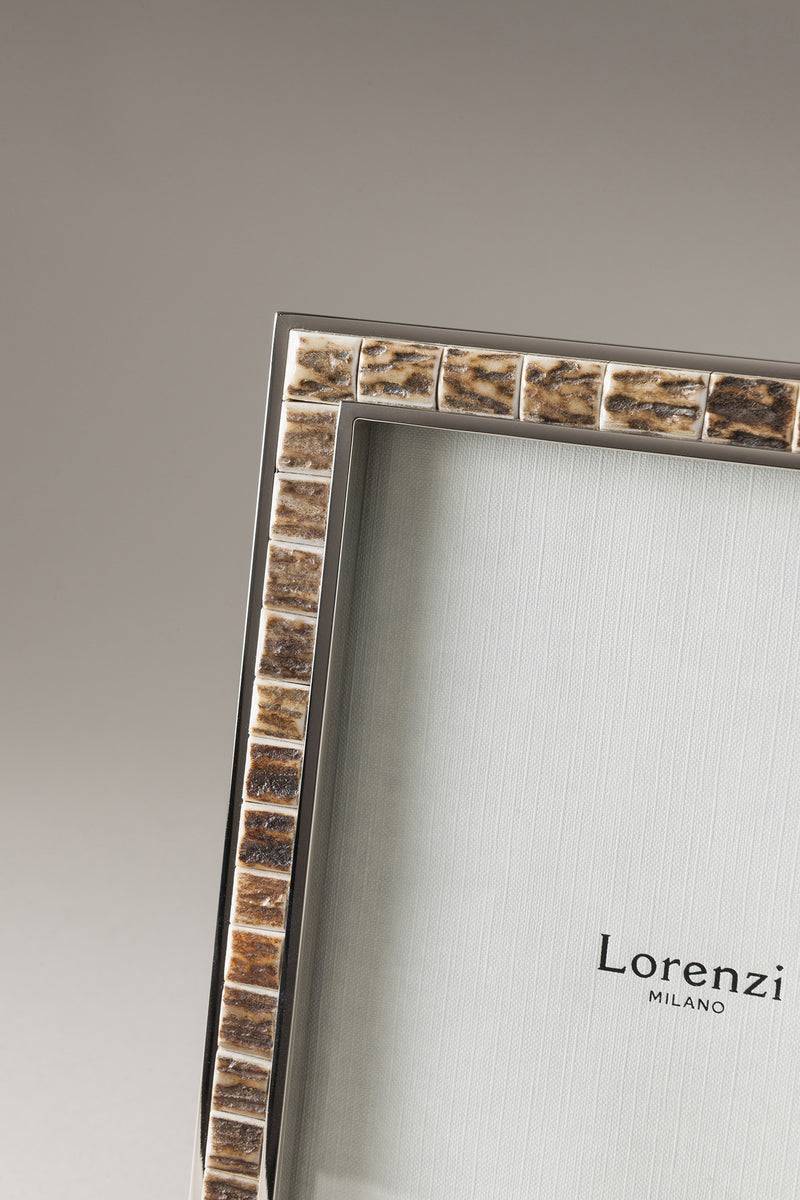 Lorenzi Milano Porta Fotografie In Cervo (palco)