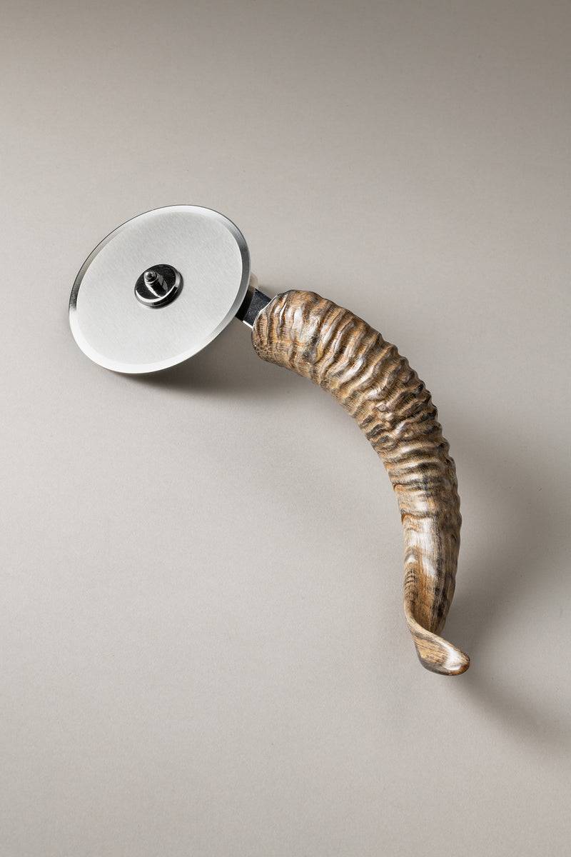 Lorenzi Milano Rotella pizza in Montone