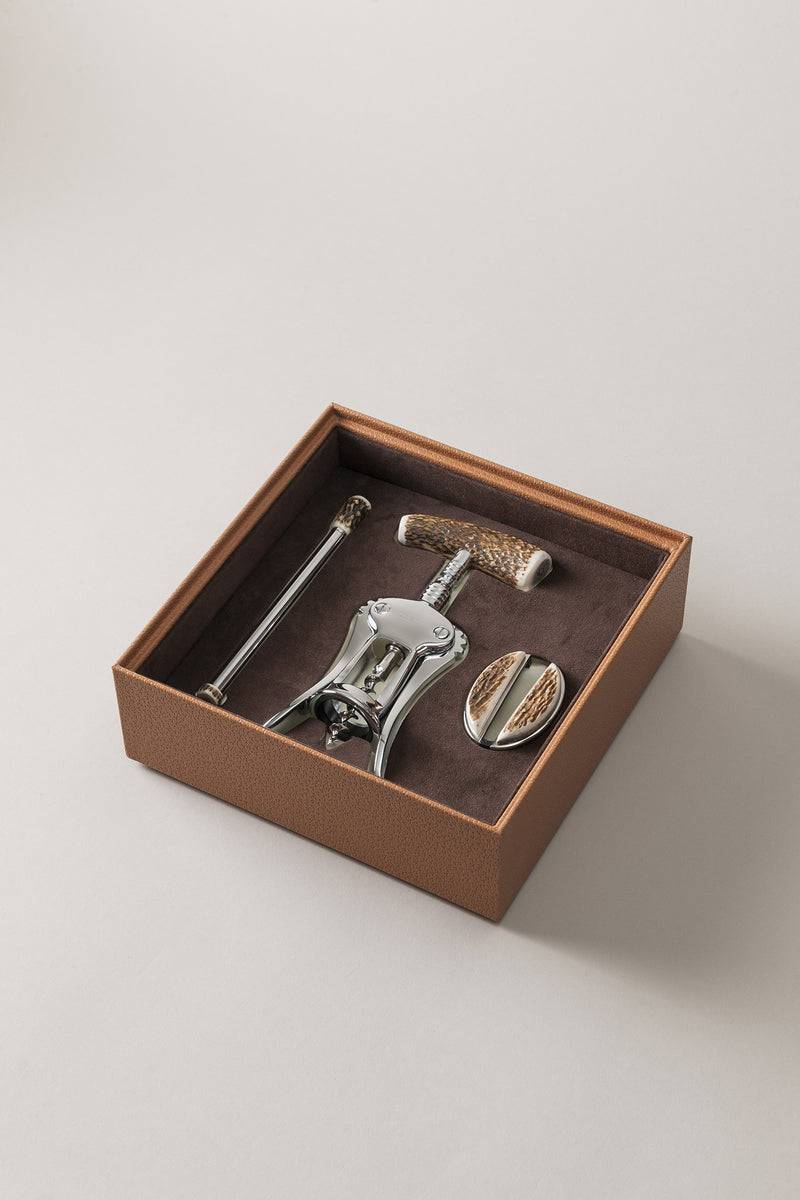 Lorenzi Milano Set vino piccolo in Cervo (palco)