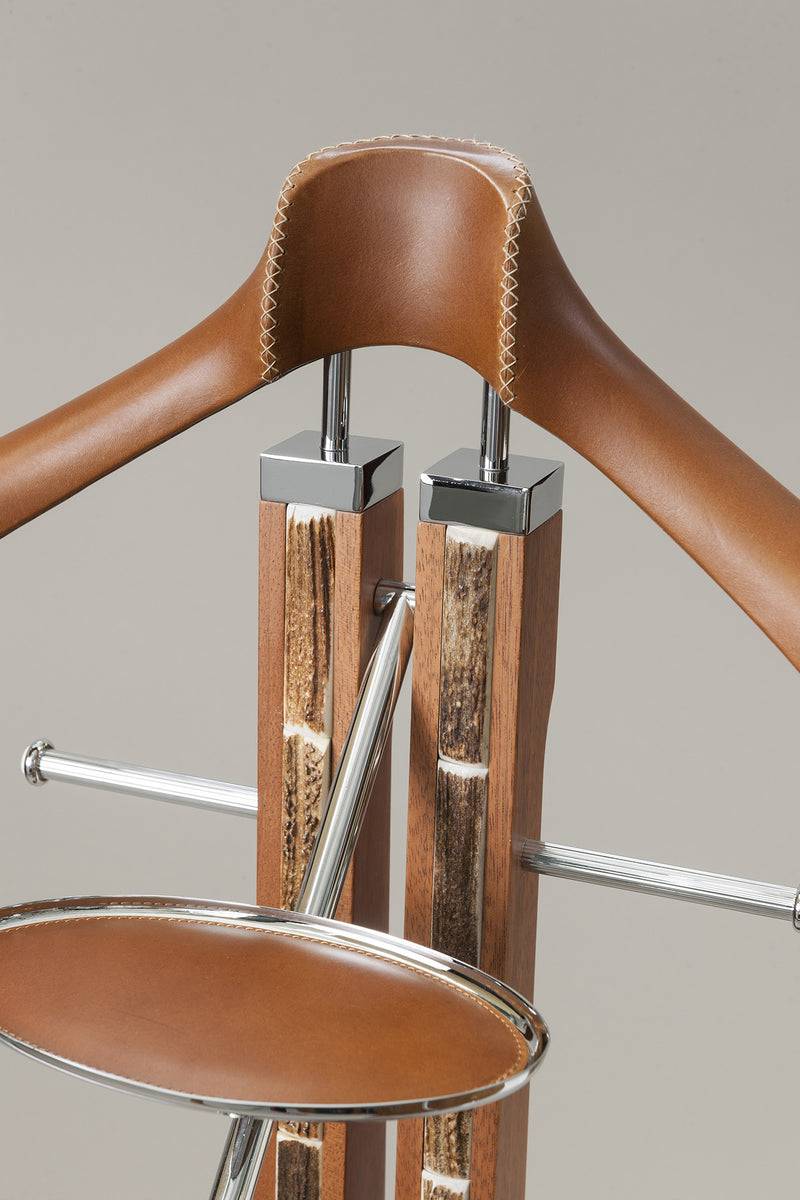 Lorenzi Milano Servo Muto Da Guardaroba Con Inserti In Cervo (palco)