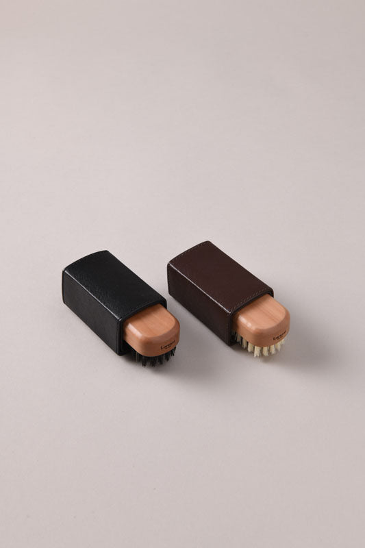 Lorenzi Milano Spazzolino Unghie Con Tunnel (setola Morbida) In Pero