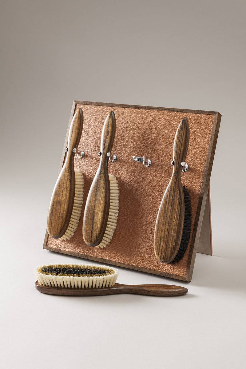 Lorenzi Milano Stand Con 4 Spazzole Abiti In Cinghiale