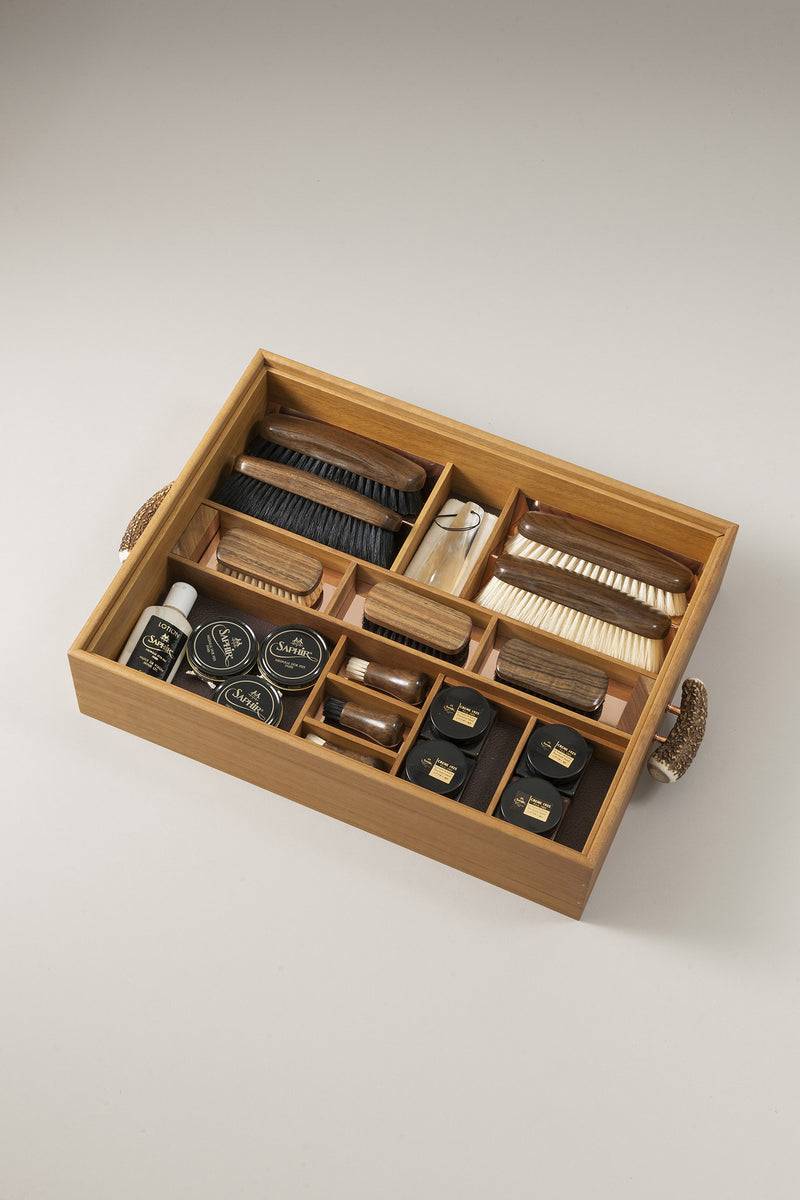 Lorenzi Milano Vassoio pulizia scarpe con spazzole Ovangkol in Cervo (palco)