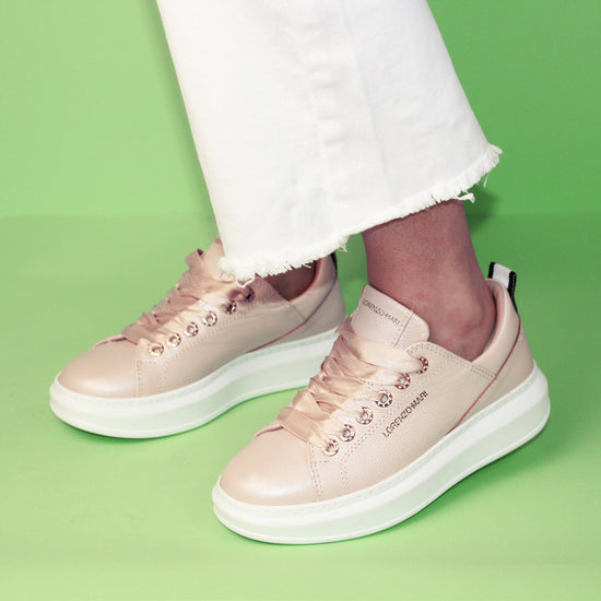 Lorenzo Mari Beatrice Nude