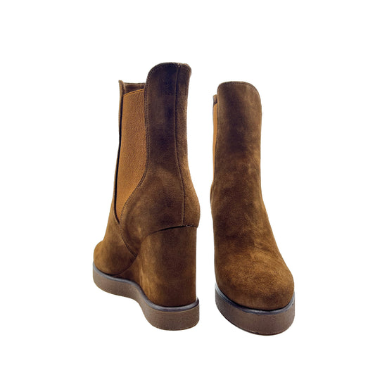 Lorenzo Mari Stivaletto Nicole Cubano