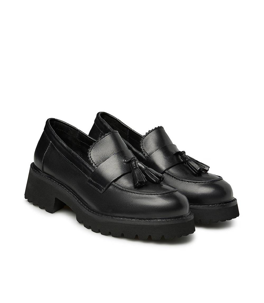 Loriblu Mocassini In Nappa Nera Con Nappine