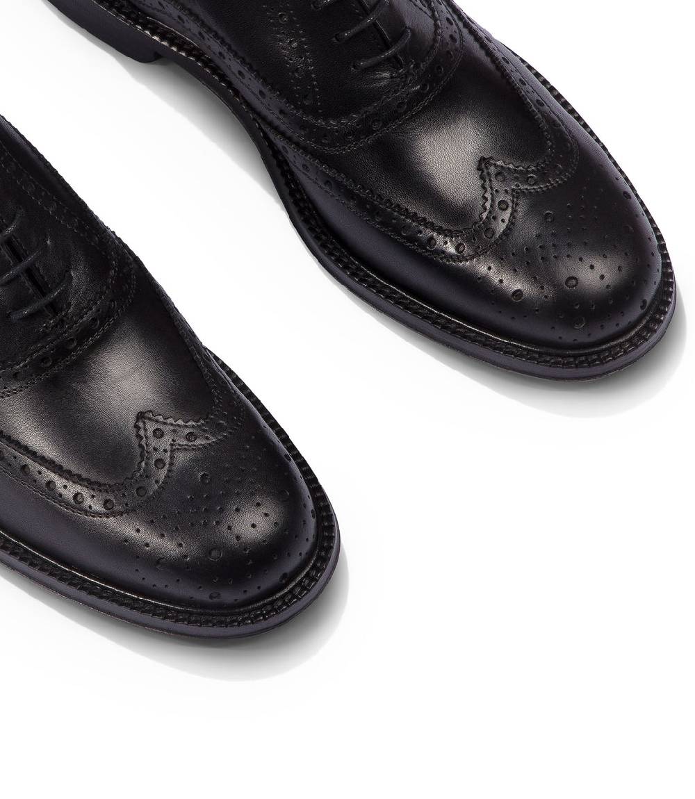 Loriblu Oxford Brogue In Pelle Nera