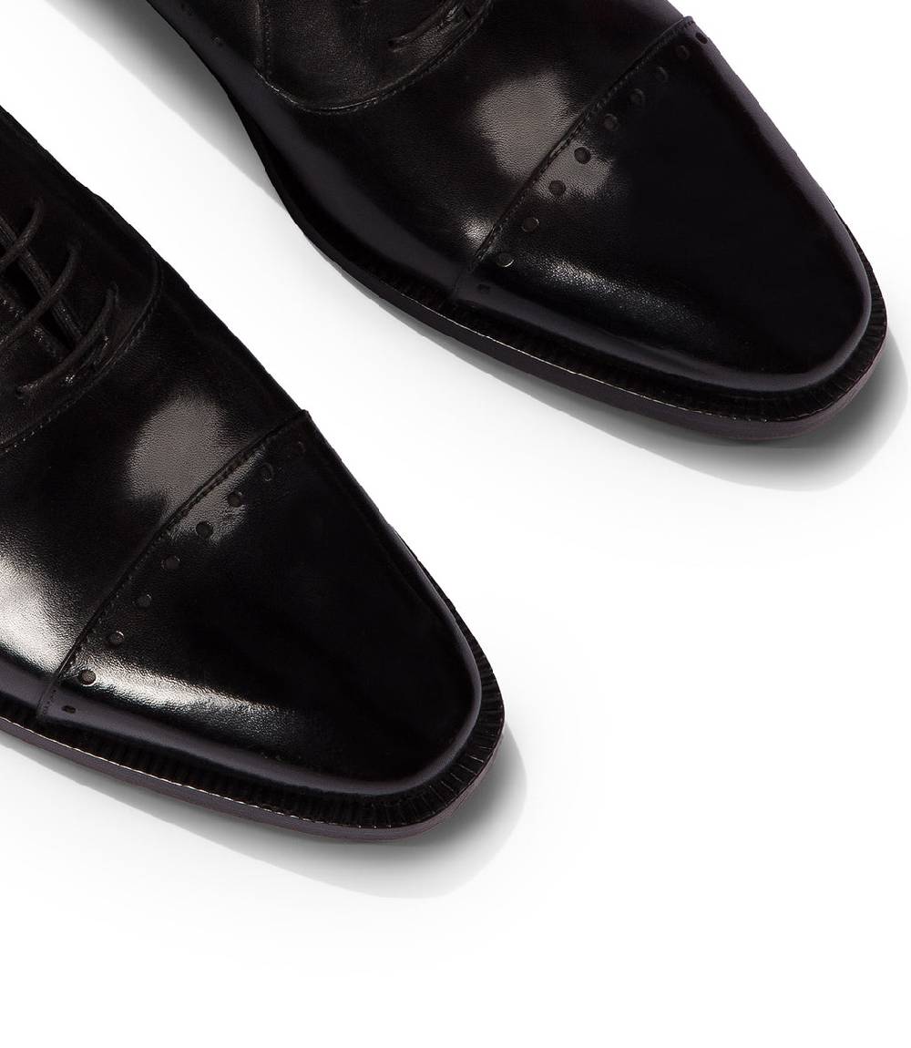 Loriblu Oxford In Pelle Nera Brogue