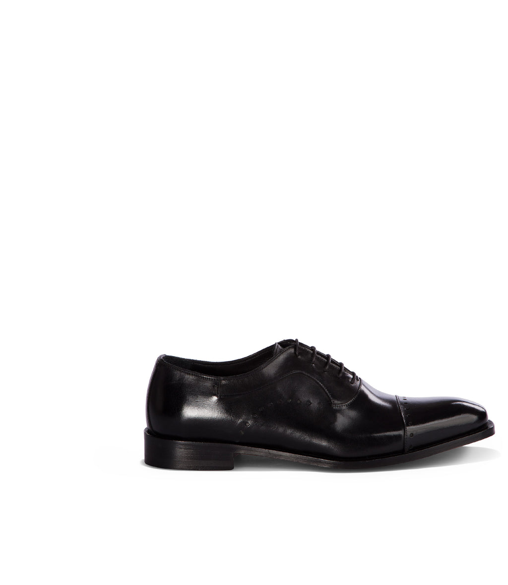 Loriblu Oxford in pelle nera brogue