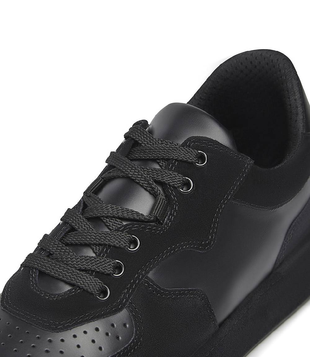 Loriblu Sneakers In Nappa E Camoscio Nero