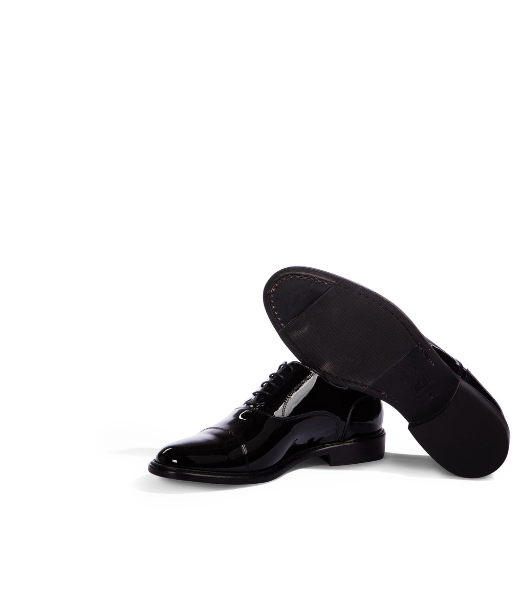 Loriblu Stringate Oxford In Vernice Nera