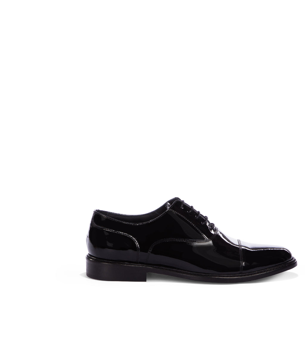 Loriblu Stringate oxford in vernice nera