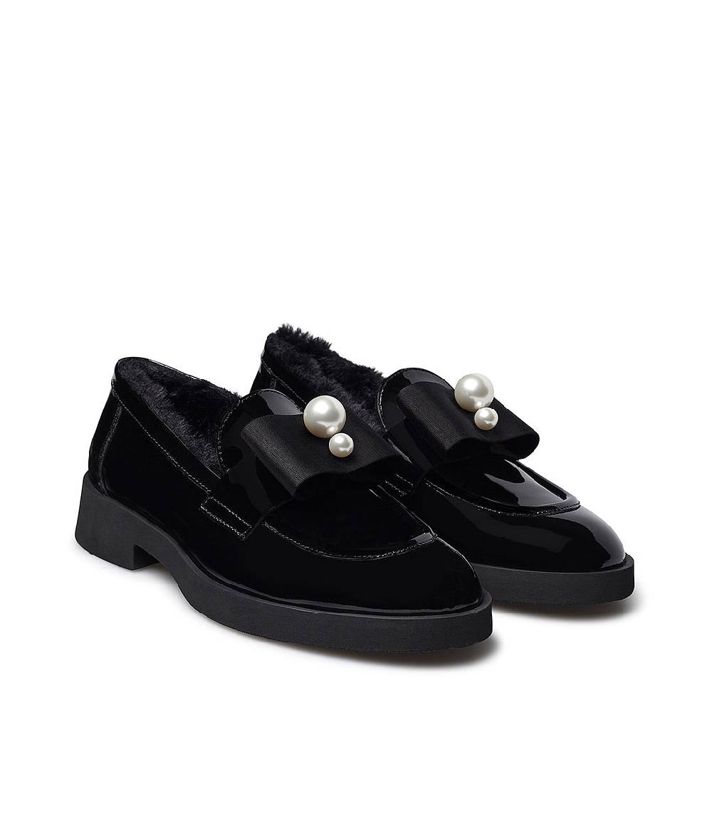 Loriblu Mocassino In Vernice Nera Con Perle E Fodera Montone