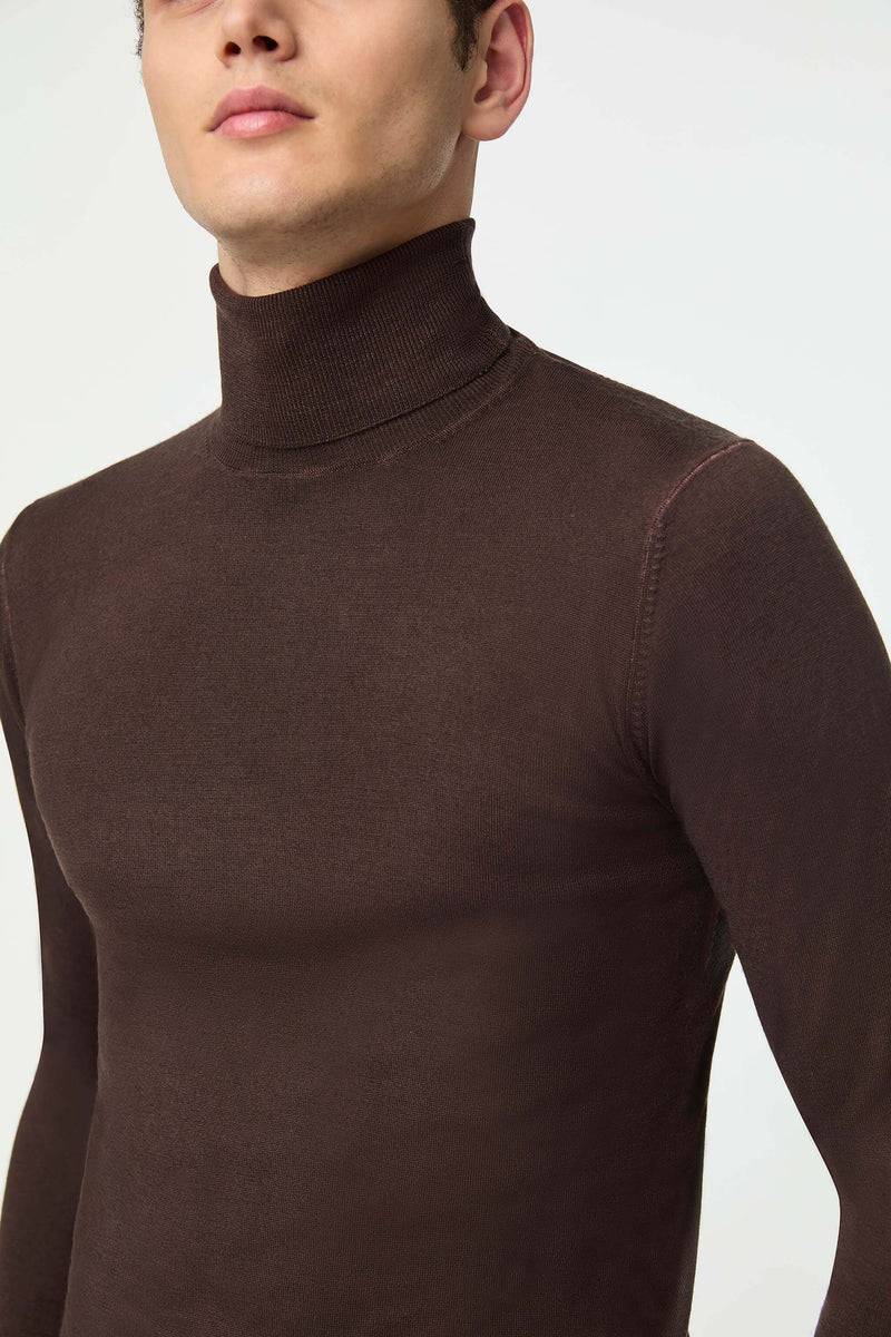 Lubiam Maglia Dolcevita In Lana Leggera Marrone Maglia Dolcevita In Lana Leggera Marrone