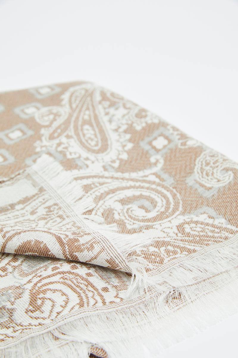 Lubiam Sciarpa In Lana Nocciola Con Dettagli In Contrasto Sciarpa In Lana Nocciola Con Dettagli In Contrasto