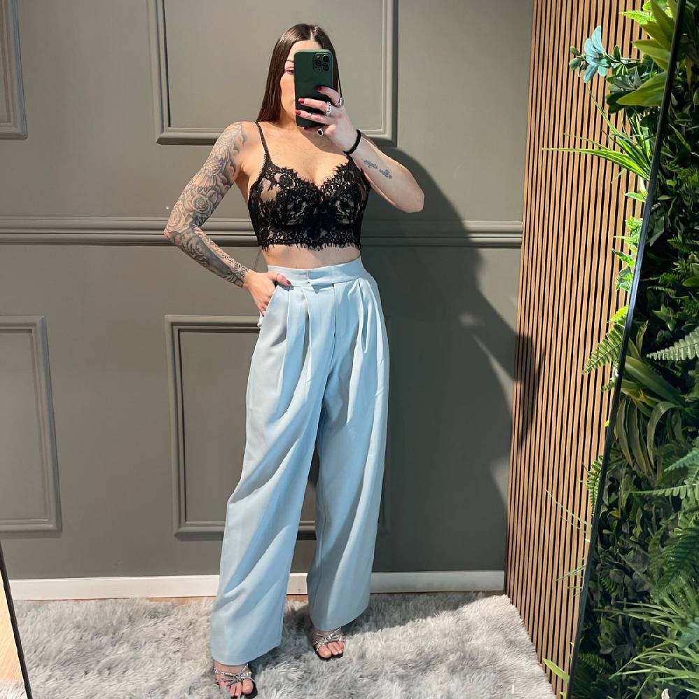 Lovely Sisters Bralette In Pizzo Nero