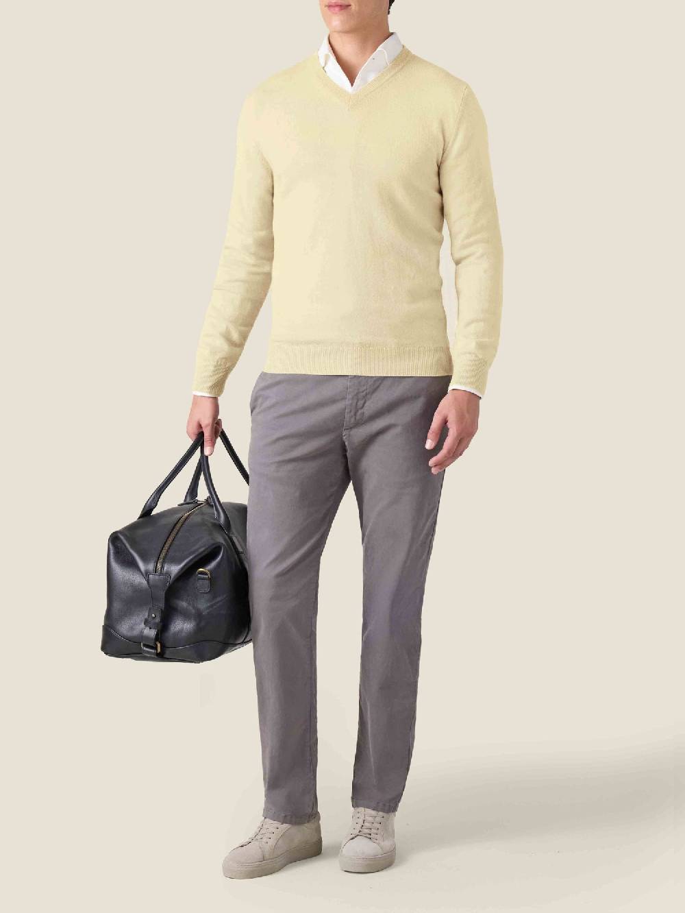 Luca Faloni V Neck2-Ply Cashmere