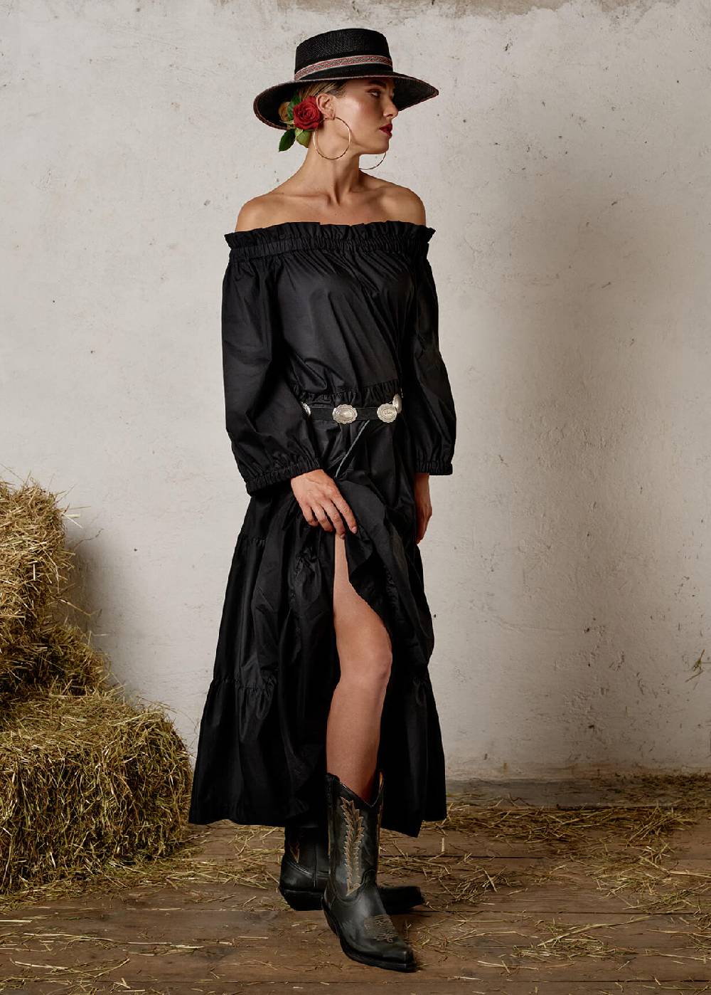 Luis Trenker Abito a spalle scoperte con gonna a balze e cintura modello Lucamilla