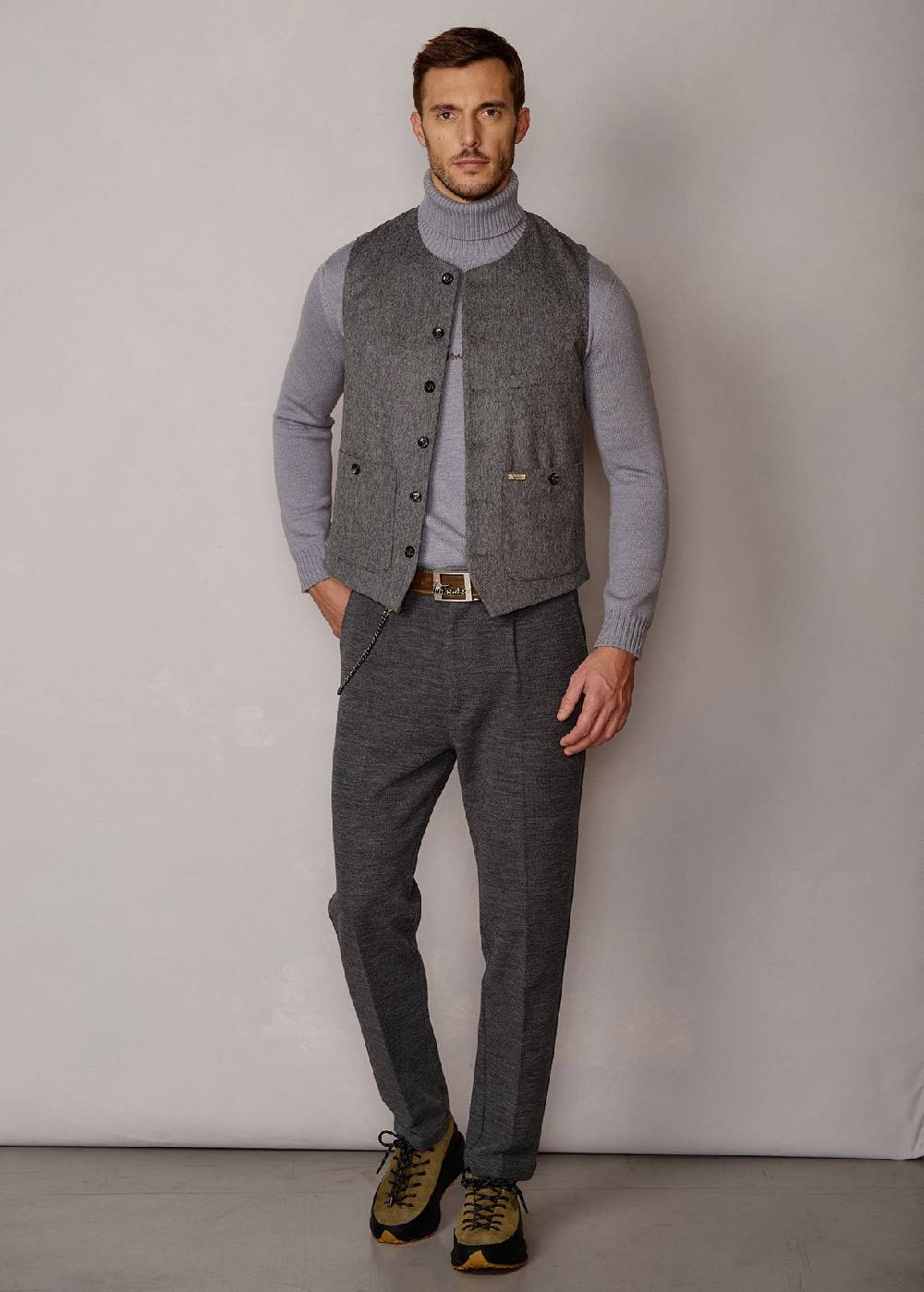 Luis Trenker Gilet in loden con scollo rotondo Lusven