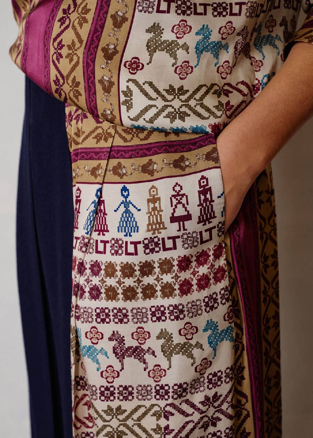 Luis Trenker Gonna Plissettata Realizzata In Mix Di Materiali Lumatilda