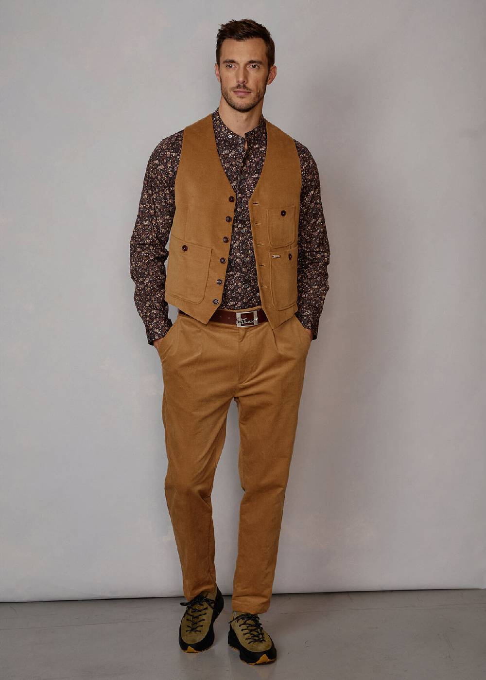 Luis Trenker Pantaloni chino in velluto Lubyron