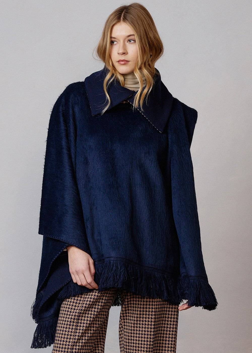 Luis Trenker Poncho Con Frange Modello Lupiera