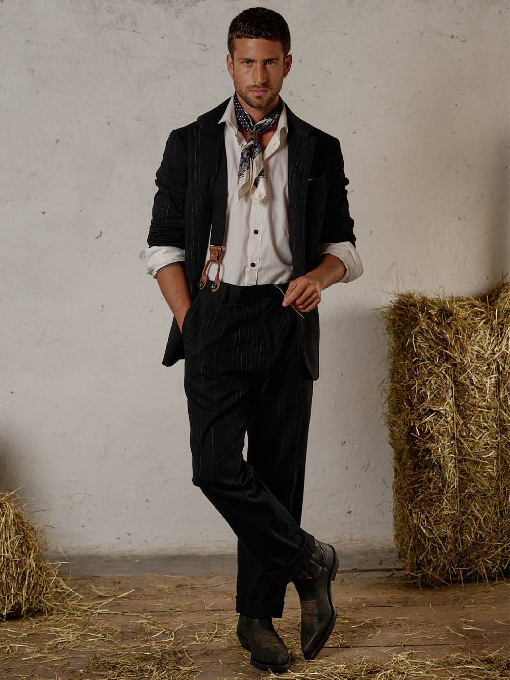 Luis Trenker Pantaloni chino con pinces modello Lubrian