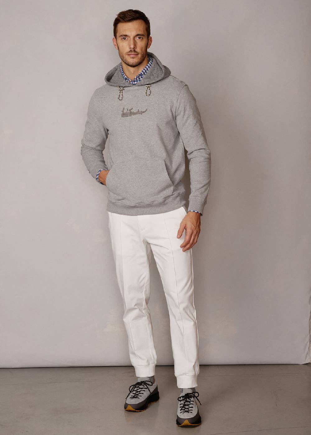 Luis Trenker Pullover con cappuccio e logo Luphilipp