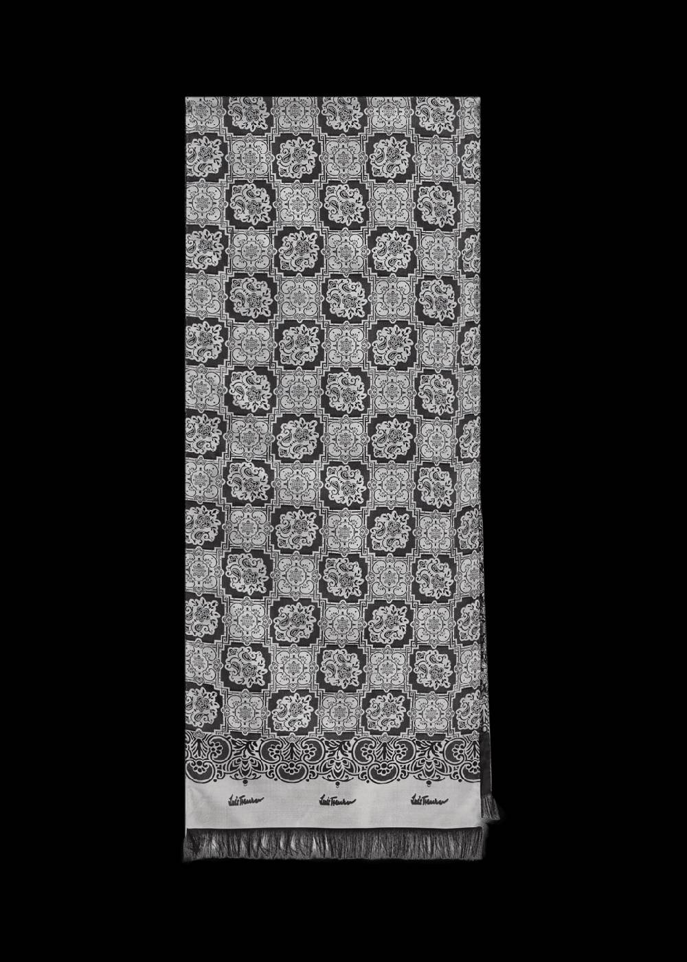Luis Trenker Sciarpa in seta jacquard modello Lufranzi
