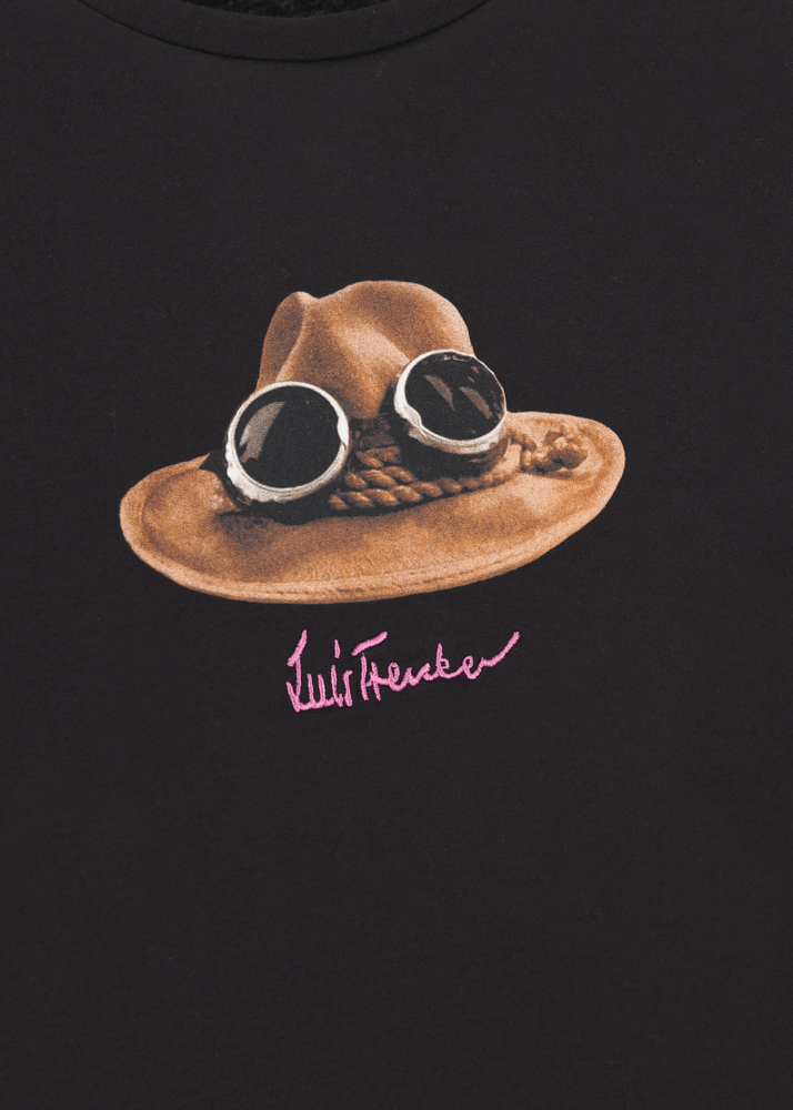 Luis Trenker T-shirt Con Grafica Iconica Raffigurante "Il Cappello"