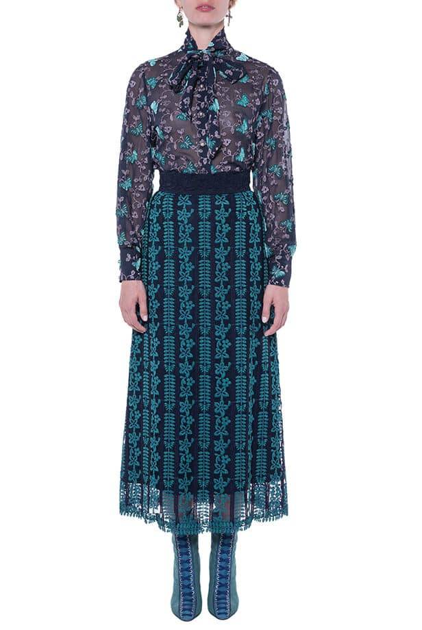 Luisa Beccaria Camicetta in georgette ricamata con fiocco