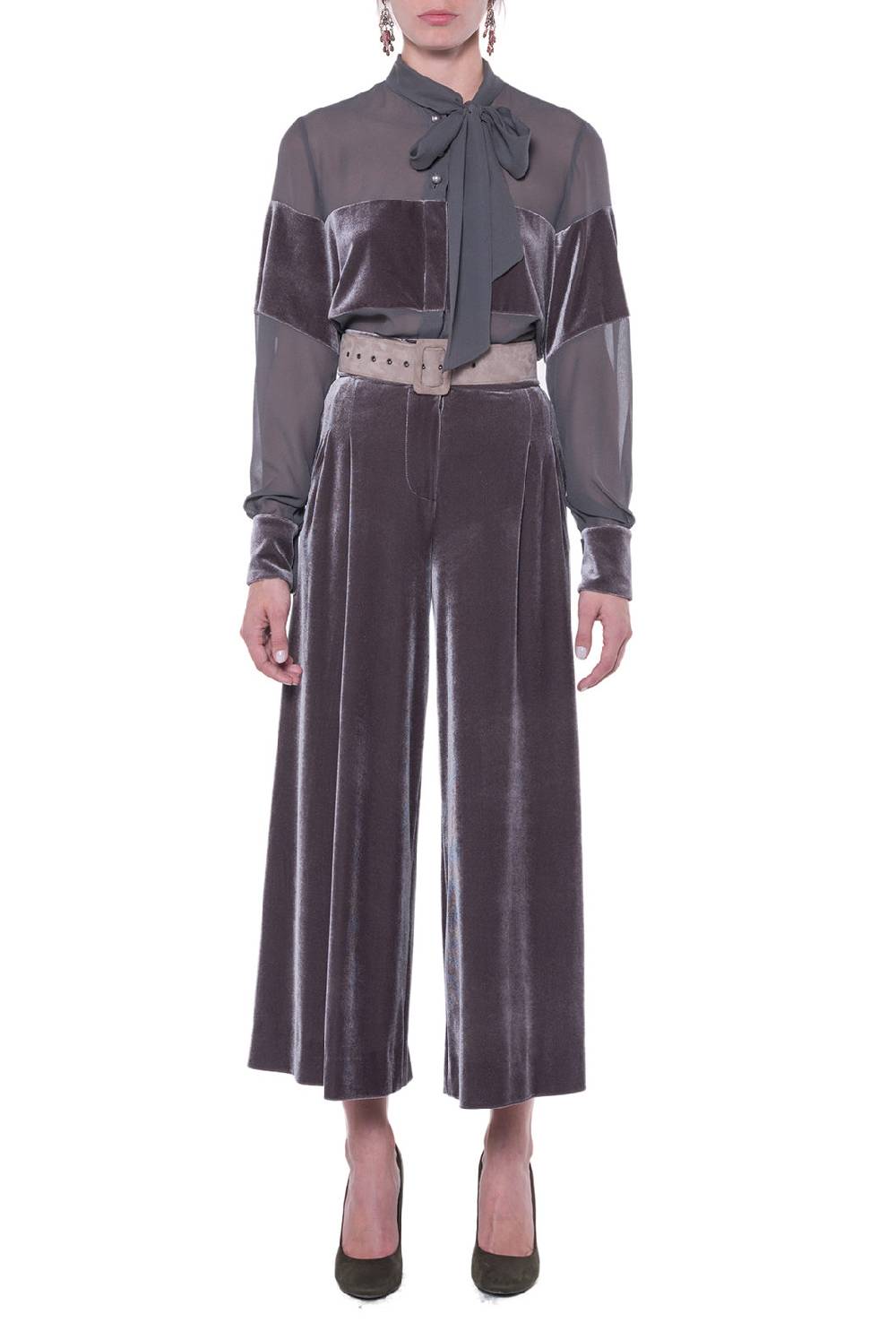 Luisa Beccaria Camicetta Di Velluto