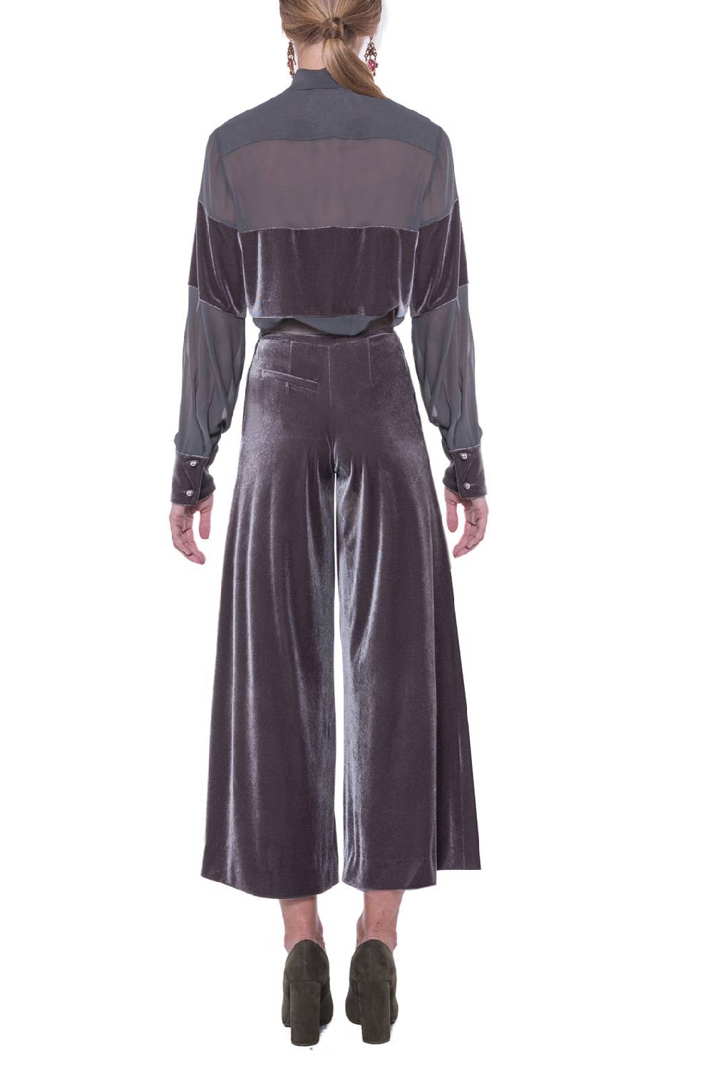 Luisa Beccaria Camicetta Di Velluto