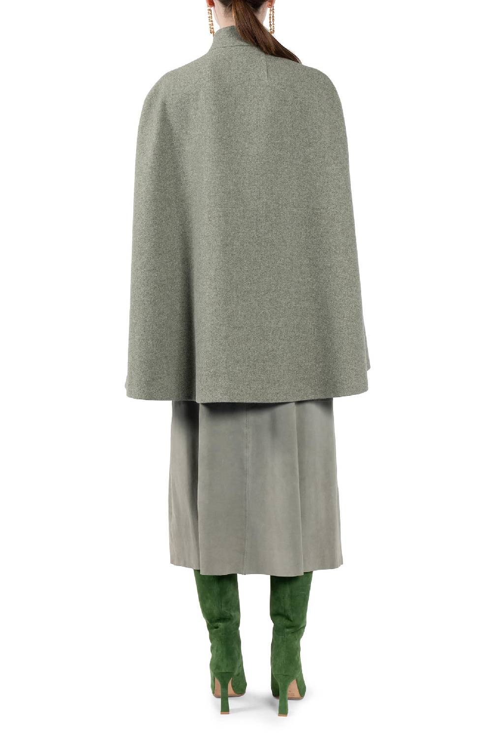 Luisa Beccaria Mantella Reglan In Lana