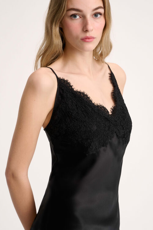Luisa Spagnoli Luogo - Top Con Applicazioni In Pizzo