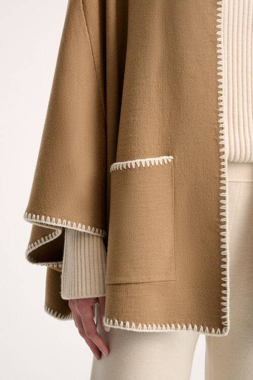 Luisa Spagnoli Meglio - Mantella Ricamata