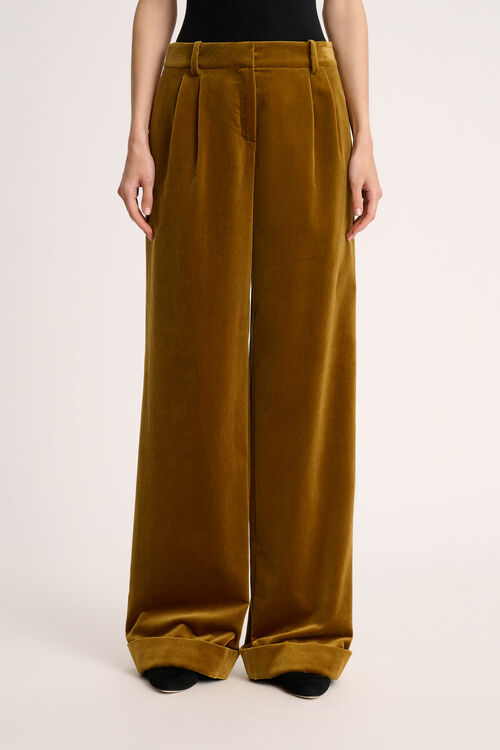 Luisa Spagnoli Odense - Pantaloni in velluto - Fashion Show