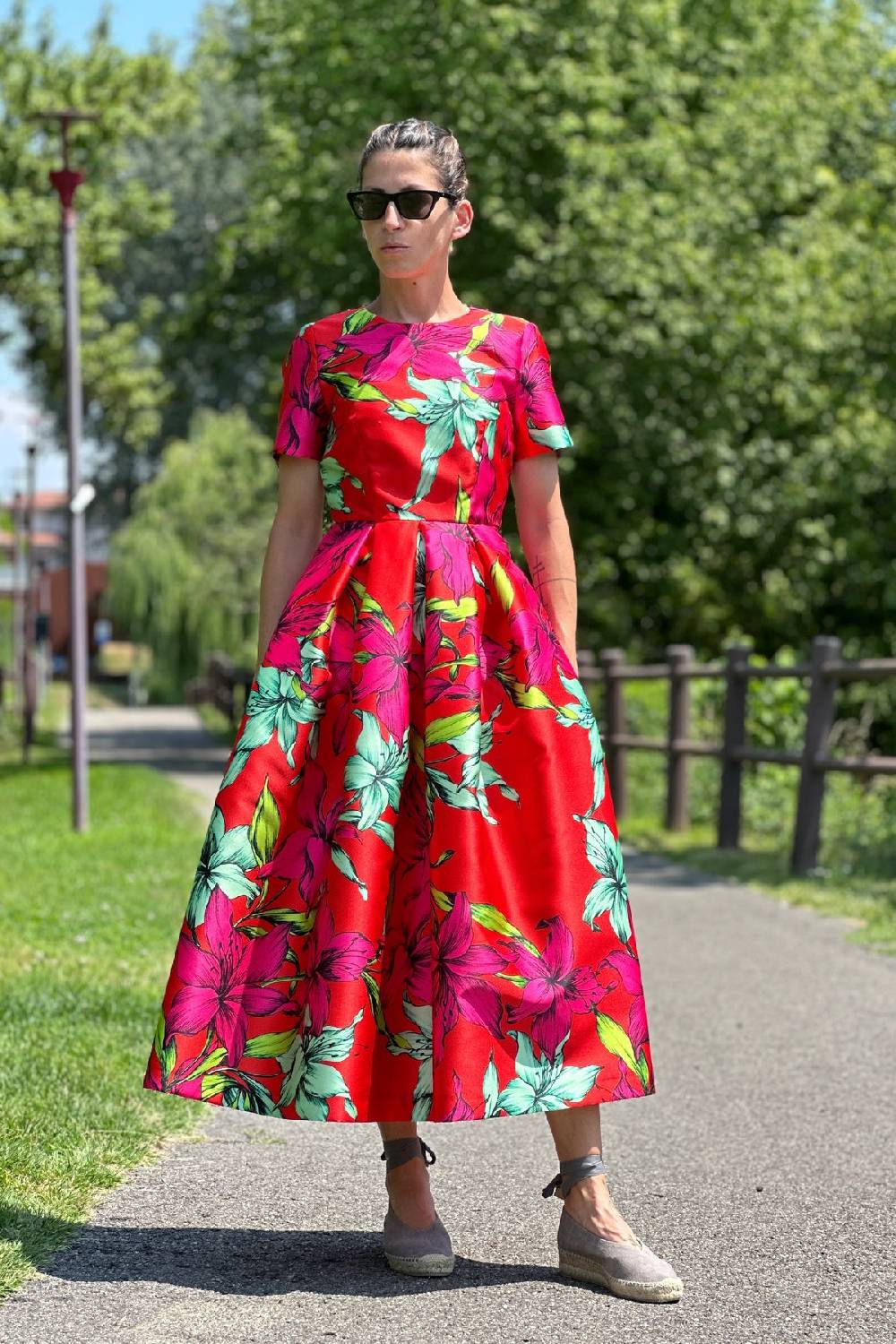 Lunatica Milano Abito Flower Red Sleeves