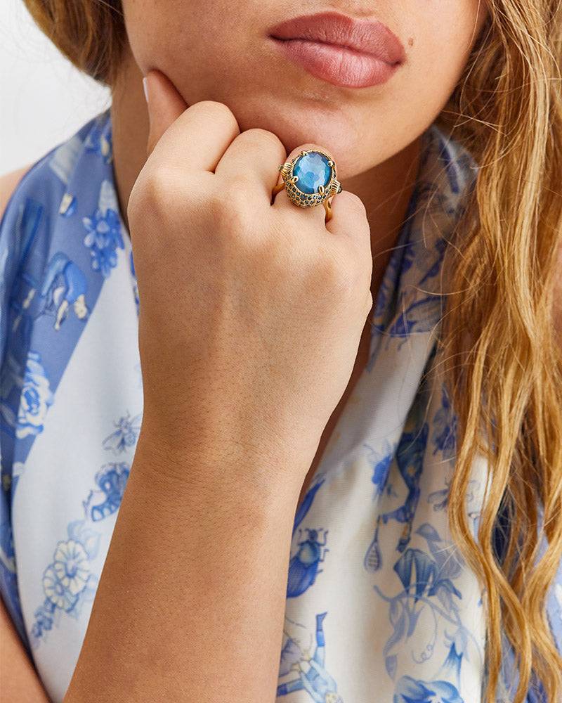 Nanis Anello "DANCING REVERSE" Double Face In In Oro, Diamanti Blu, Topazio – Nanis Italian Jewels