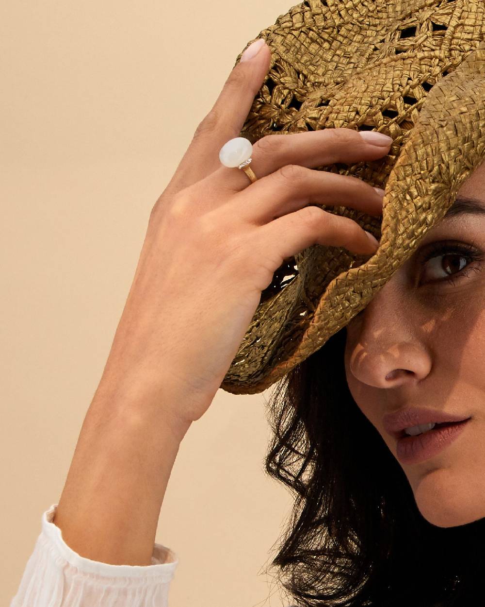 Nanis Anello "WHITE DESERT" In Oro, Diamanti E Pietra Di Luna (grande) – Nanis Italian Jewels