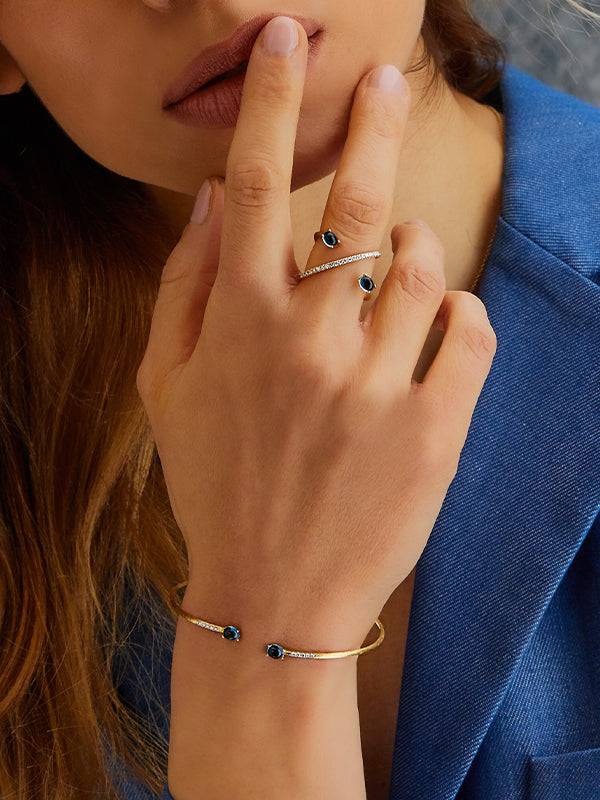 Nanis Bracciale A Schiava "DANCING AZURE" Inciso A Mano In Oro, Diamanti E T – Nanis Italian Jewels