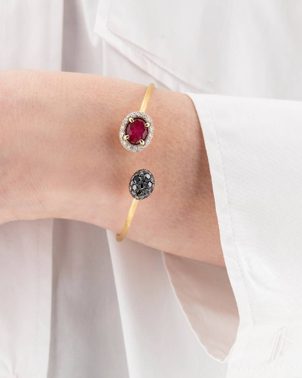 Nanis Bracciale A Schiava "DANCING REVERSE" In Oro, Rubini, Diamanti E Crist – Nanis Italian Jewels