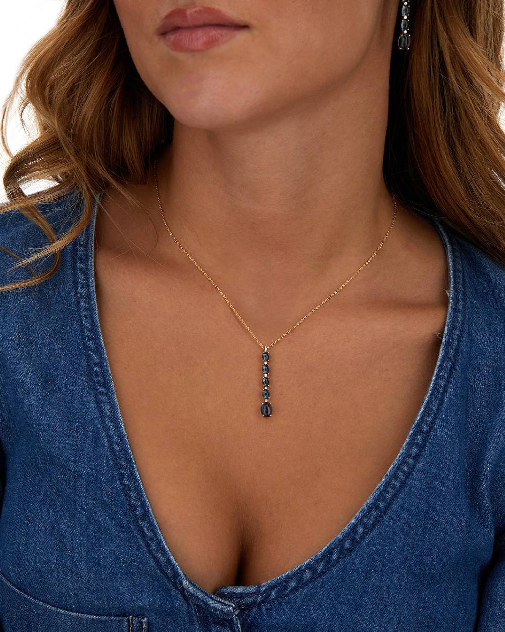 Nanis Collana "DANCING AZURE" Pendente Lunga In Oro, Diamanti E Topazio Lond – Nanis Italian Jewels