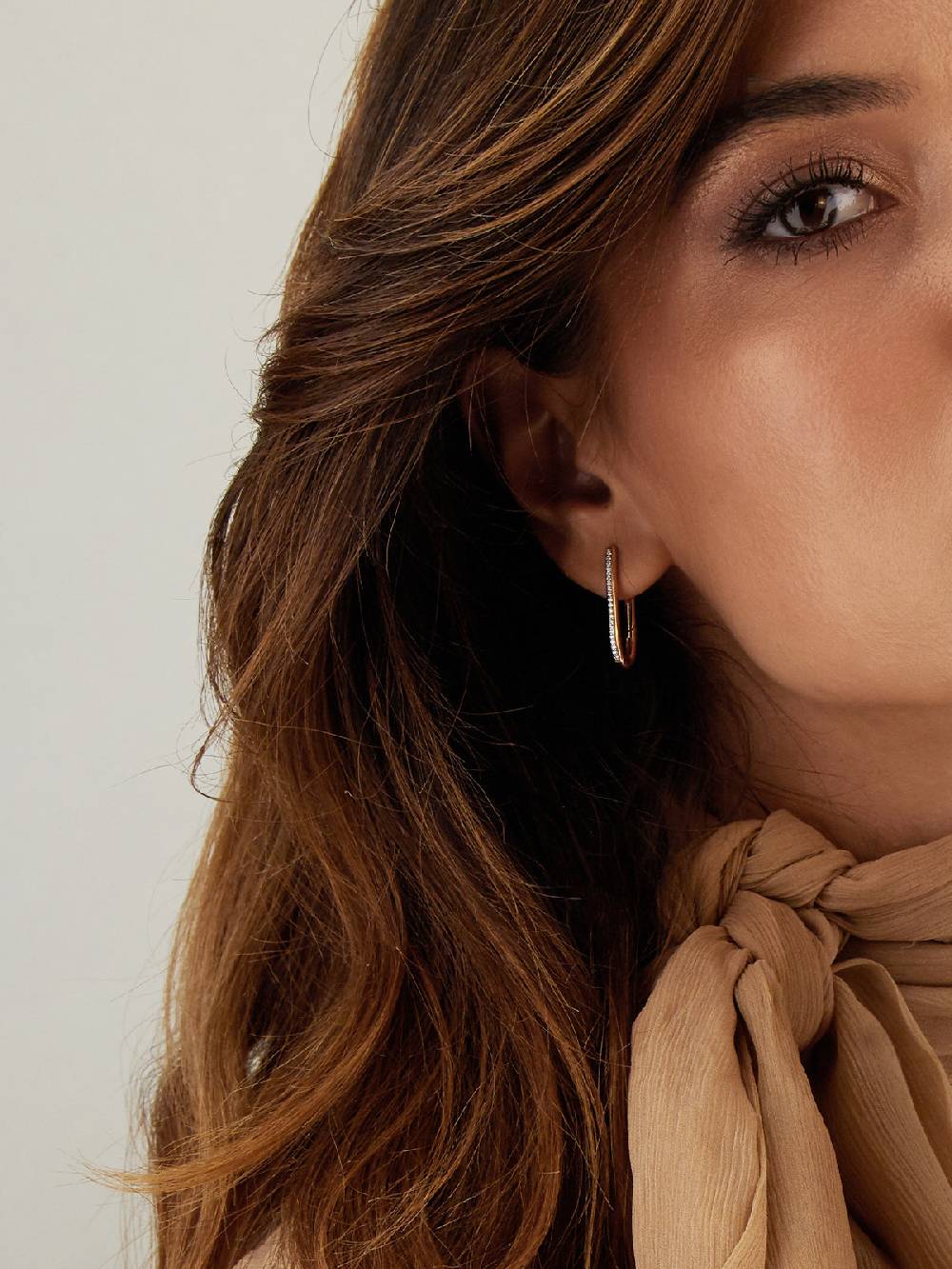 Nanis Orecchini A Cerchio "libera" Squadrati Medi In Oro Rosa E Diamanti – Nanis Italian Jewels