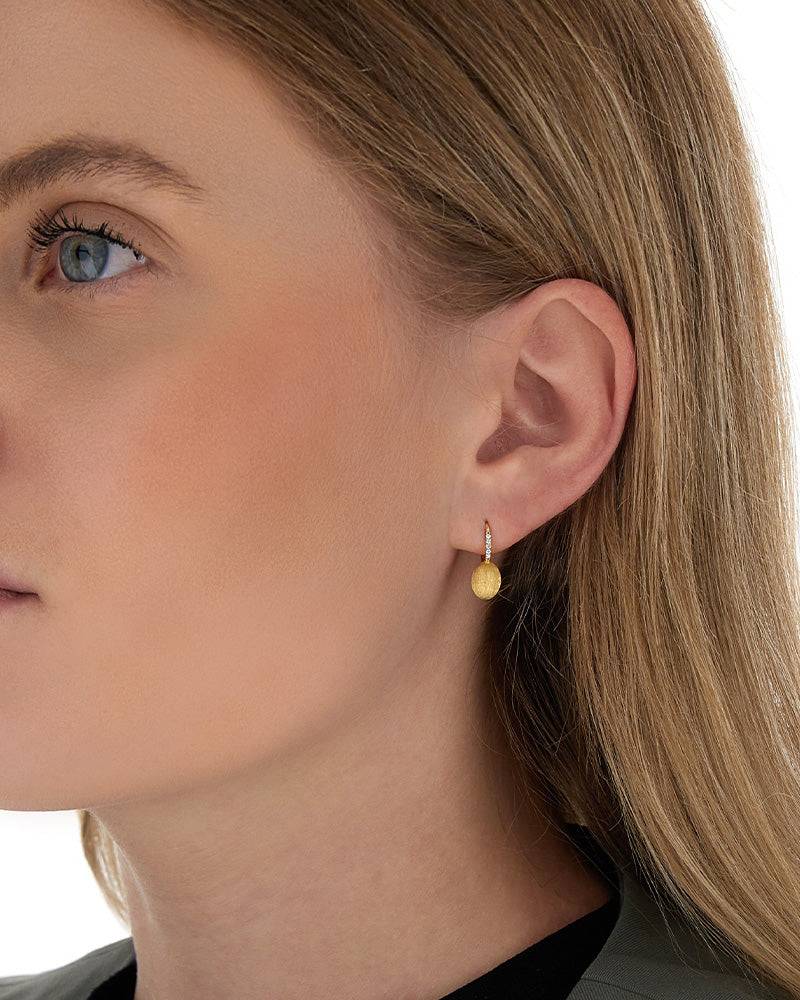 Nanis Orecchini "BABY CILIEGINE" Con Boules Pendenti In Oro E Dettagli Di Di – Nanis Italian Jewels