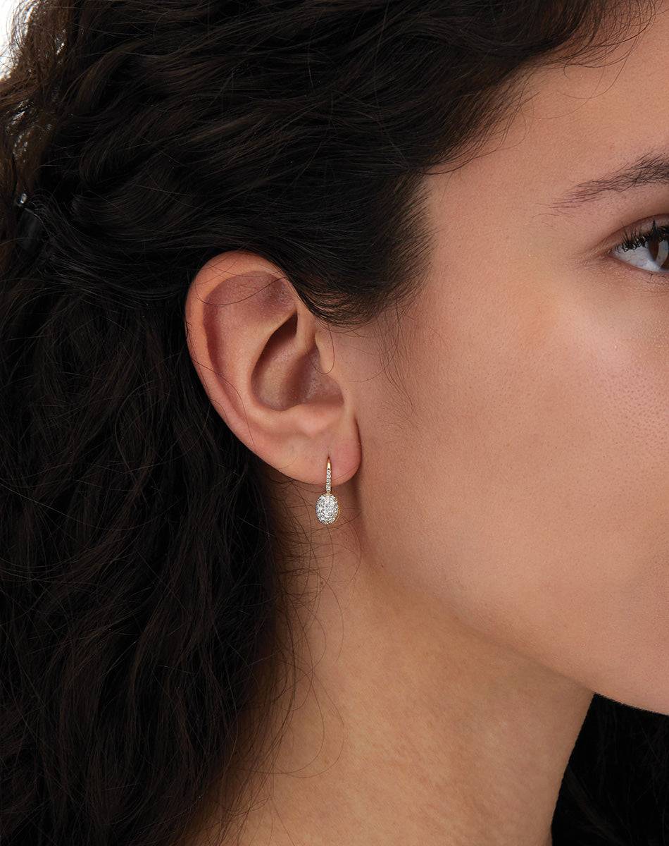 Nanis Orecchino "BABY CILIEGINA" Con Boule Pendente In Oro E Diamanti – Nanis Italian Jewels