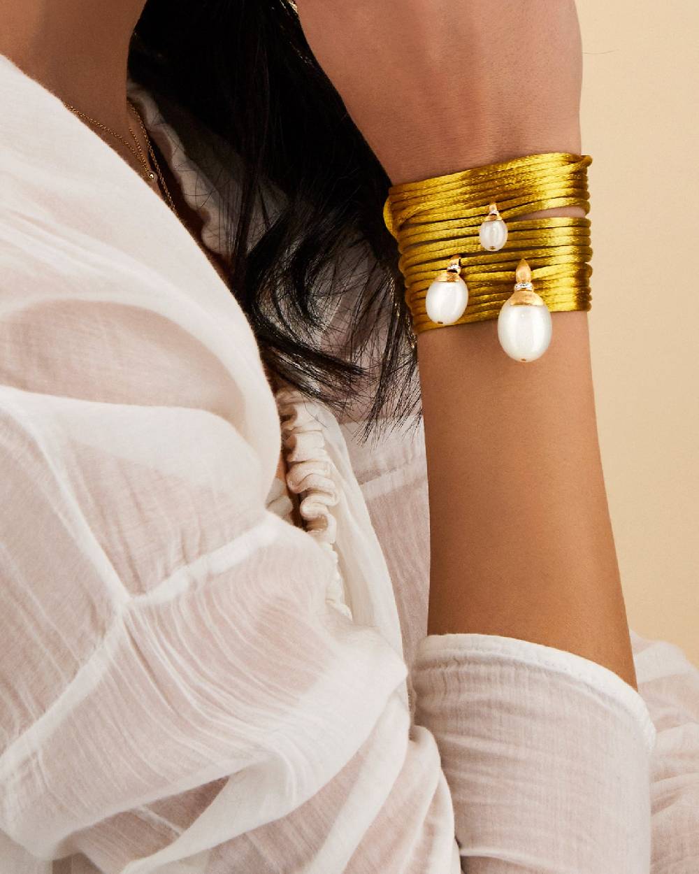 Nanis Pendente "WHITE DESERT" In Oro, Diamanti E Pietra Di Luna (piccolo) – Nanis Italian Jewels