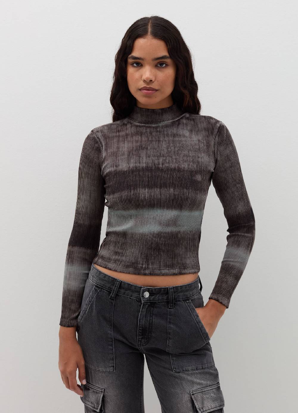 B. ANGEL T-shirt A Costine Degrade Con Collo Alto