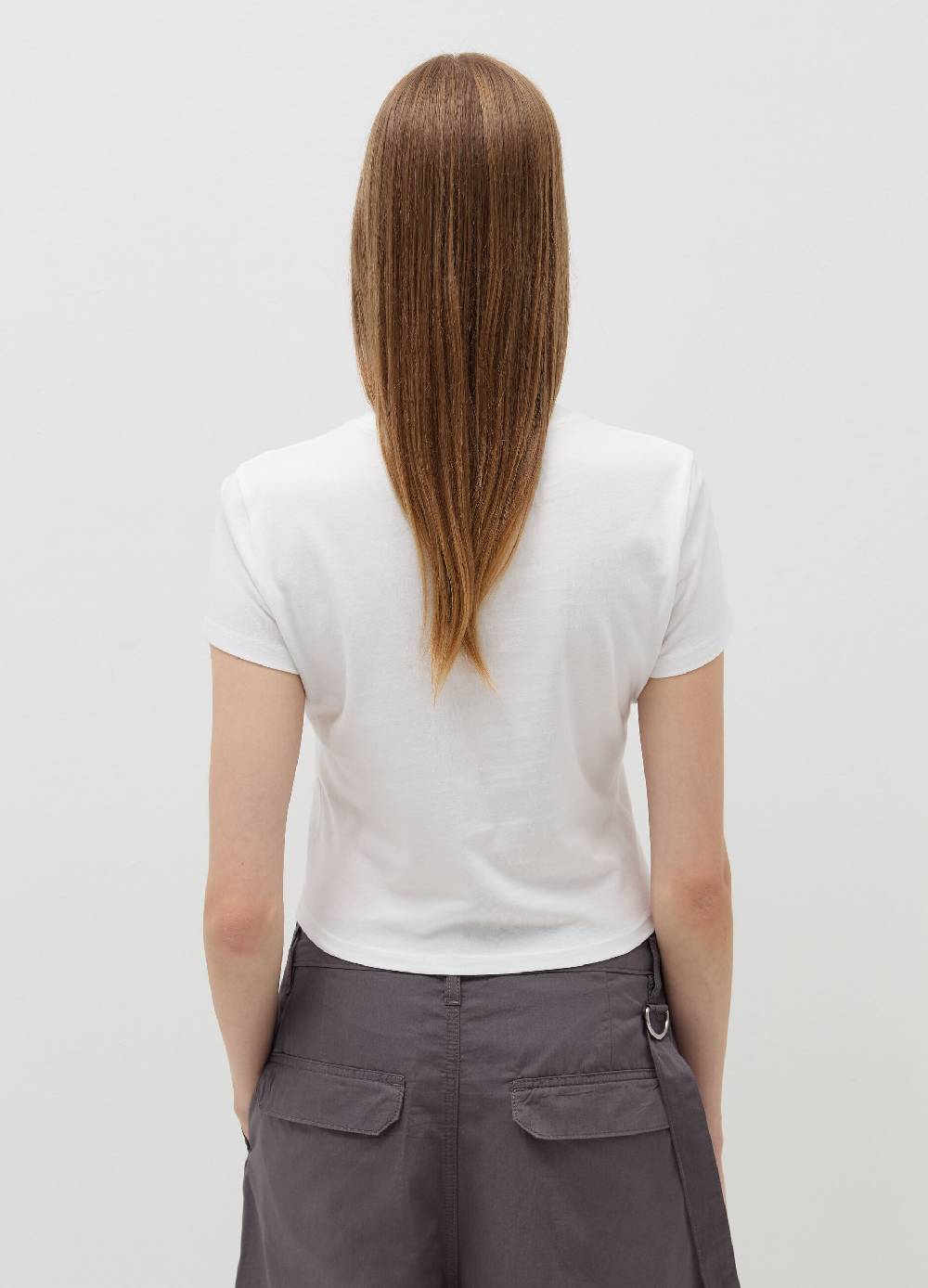 B. ANGEL T-shirt Crop Con Ricamo Lettering